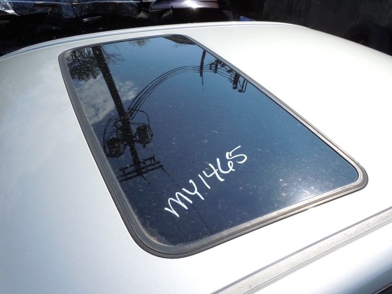 2000-2004 Toyota Avalon Sun Roof Glass OEM