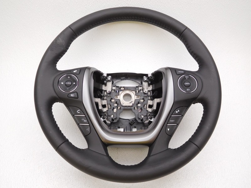 OEM Honda Pilot EX-L Leather Steering Wheel Cruise & Menu Controls-Scuffs/Rubs