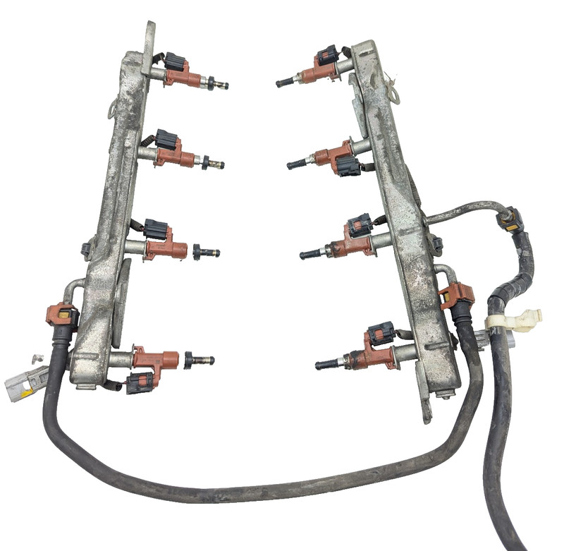 07-17 Lexus USF40 LS460 Outer Engine Fuel Injection Rail Set w/ Injectors OEM