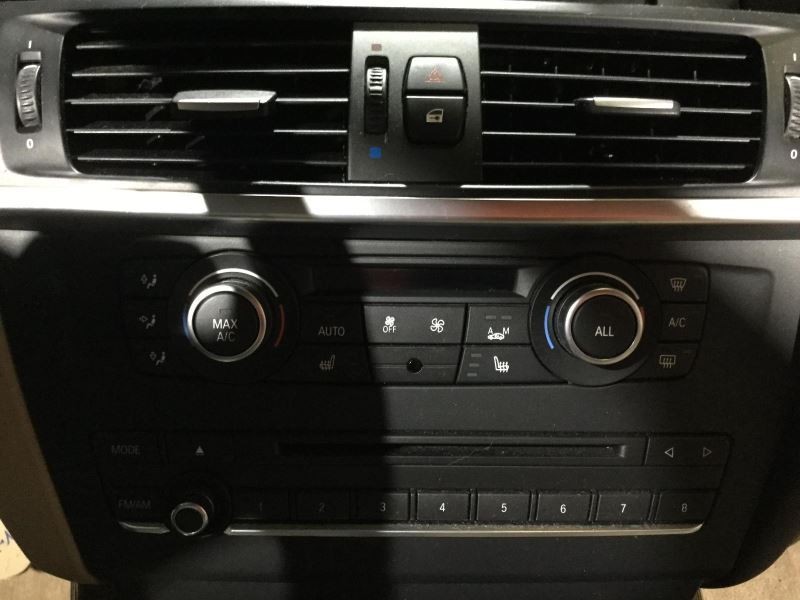 AC HEAT TEMPERATURE AUDIO CONTROL WITH BAZEL Fits 11-14 BMW X3 20269