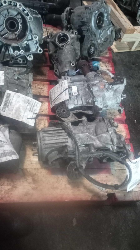 2015 Mitsubishi Outlander Sport Differential Carrier Assembly OEM 144k Miles