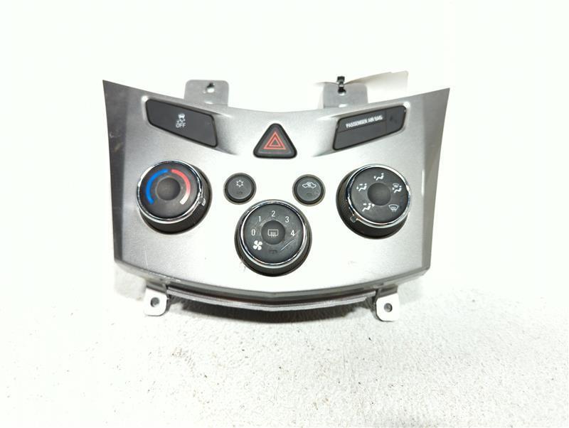 2015 Chevrolet Trax A/C Selector Switch Red OEM Temp Control 655-02703