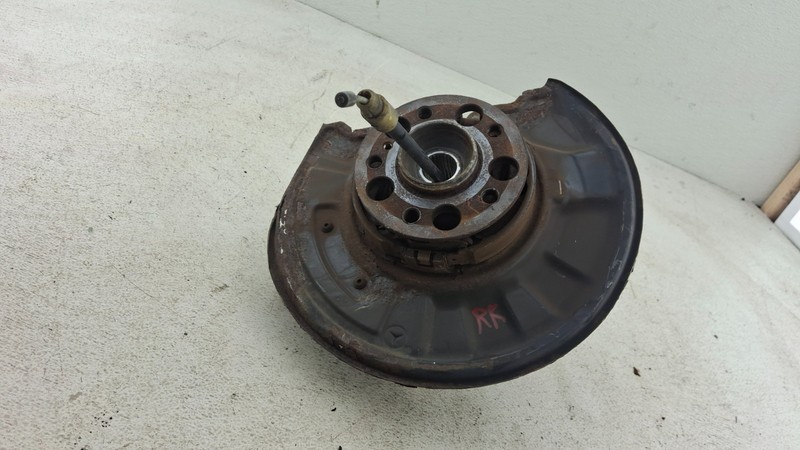 08 - 15 MERCEDES BENZ C350 C300 RIGHT REAR SPINDLE KNUCKLE OEM