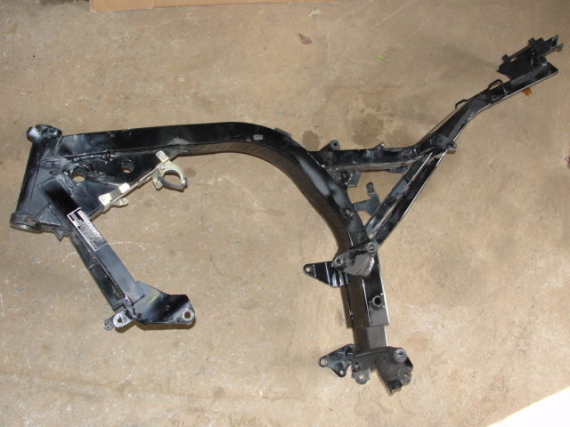 2004 HONDA CB 600 F HORNET MAIN FRAME CHASSIS BODY CB600 CB600F 599 04