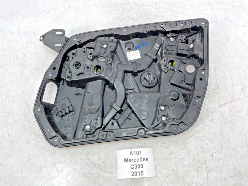 ✅ 15-21 OEM Mercedes W205 C300 Front Right Door Window Regulator
