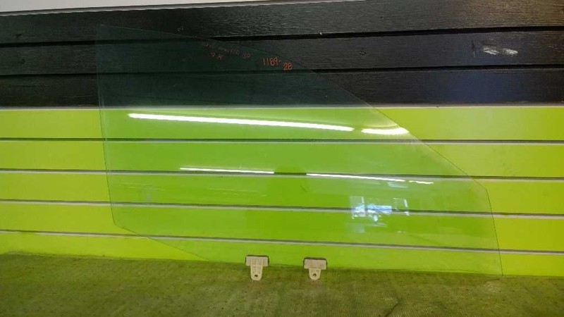 98 ALTIMA GXE PASSENGER RIGHT FRONT WINDOW DOOR GLASS OEM 1189-28 GUARANTEE