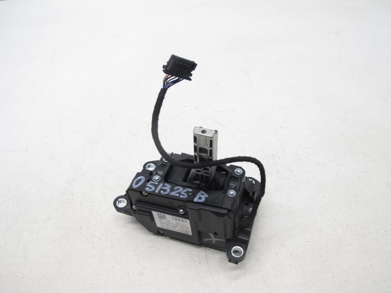 18-24 AUDI B9 A5 S5 A4 S4 8 SPEED AT LEVER FLOOR SHIFTER GEAR SELECTOR OEM 05132