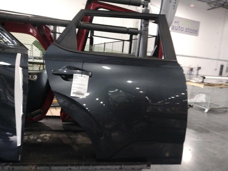 2020 Kia Soul Rear Right Door Grey Used OEM 699848 103K Miles