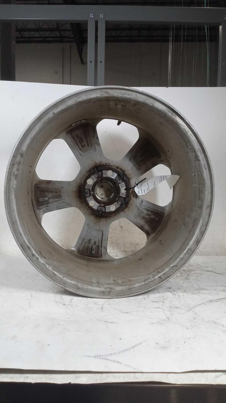 2018 Ford Edge OEM Silver Wheel FT4C1007B1A 118K Miles Used