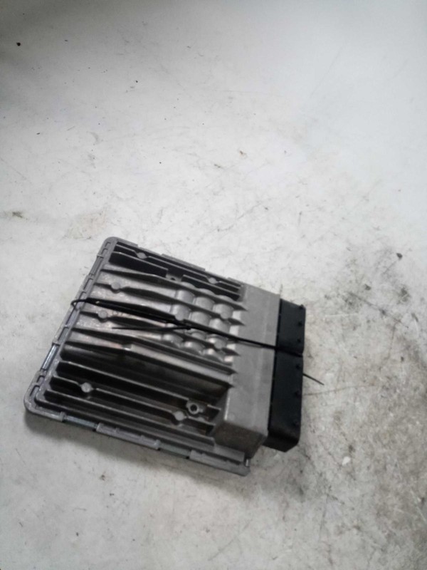 2006 BMW 330i Engine Control Module ECM OEM 12147561685 166k Miles