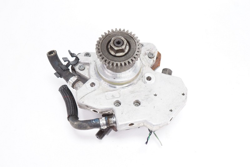 MERCEDES SPRINTER DIESEL High Pressure Fuel Pump OEM 2010 - 2022