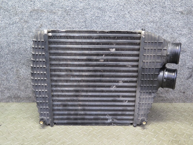 2014-2020 MASERATI GHIBLI M157 SQ4 3.0L RIGHT PASSENGER TURBOCHARGER INTERCOOLER