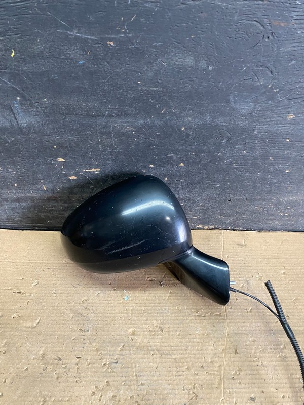 2009 to 2012 Toyota Venza Right Passenger RH View Door Mirror Oem R2411 DG