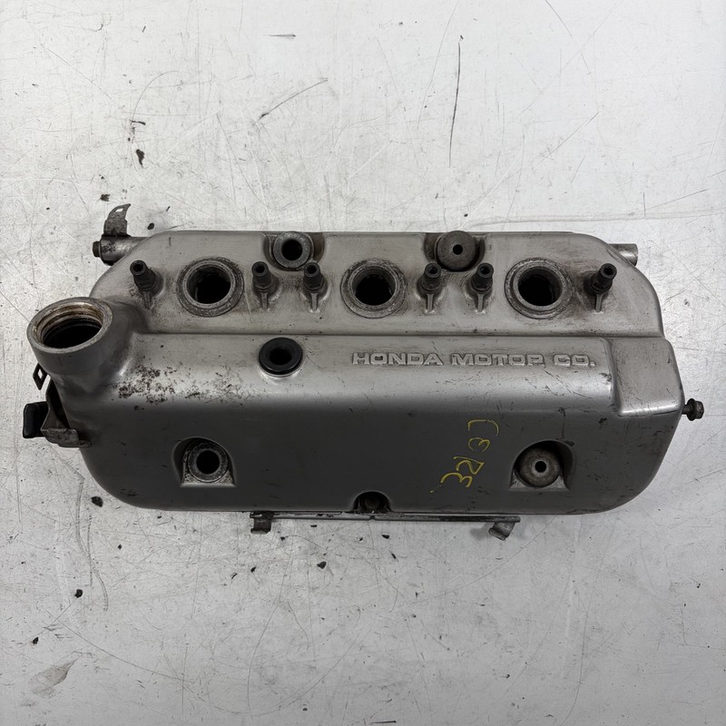 96-98 Acura TL 3.2 Left Cylinder Head Cover 12310-P5A-000 OEM