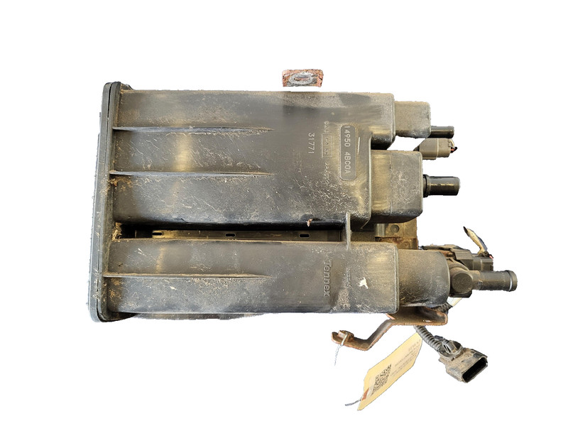 Used Oem Infiniti Fuel Vapor Evaporator Canister for 2019 QX50 2.0L AWD