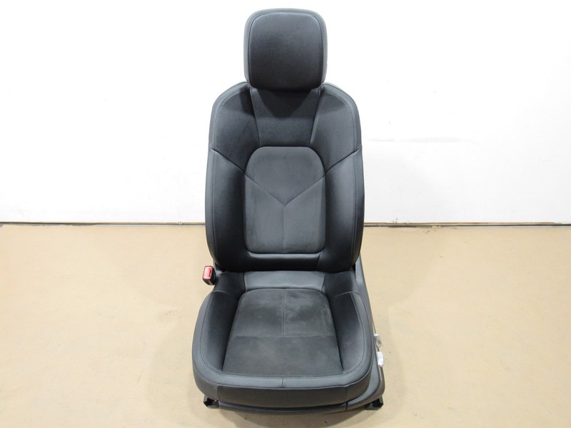 Porsche Macan 2019 Front Left Driver Seat Cushion Pad Assembly 19-24 |Y3