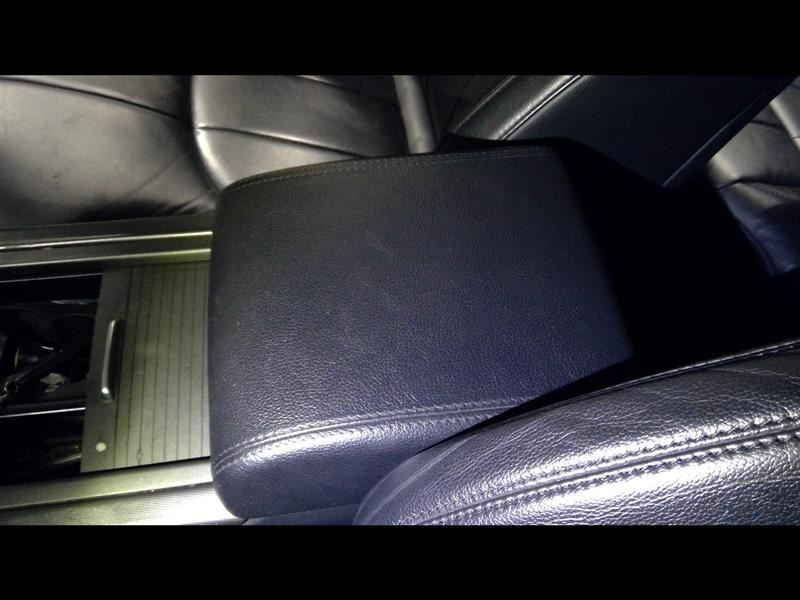 Armrest Lid Only Fits 16-17 EVOQUE 803415
