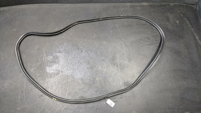 Rear Trunk Deck Lid Weatherstrip 2020 Cadillac CT5 84629905 2021 2022 2023