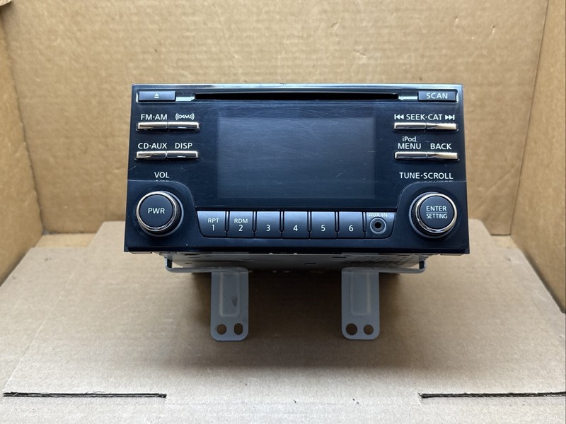 2012-2013 Nissan Rogue Dash Radio Display Screen Receiver 28185 1VX2A 281851VX2