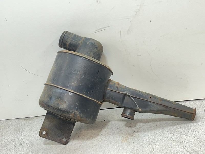 1963 Mercedes Benz W110 190 Gas Air Box Housing Airbox W 110