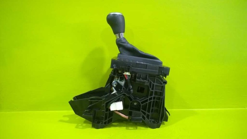 14 15 16 17 18 19 COROLLA FLOOR GEAR SHIFT SHIFTER ASSEMBLY OEM 3265-25