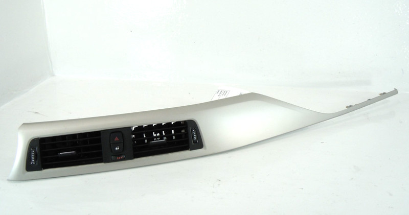 2017 17 BMW 320i xDrive Center Dashboard Dash Air Vent OEM