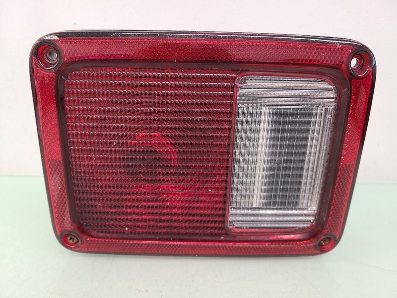 Driver Tail Light VIN W 6th Digit Jk Body Fits 07-18 WRANGLER 589802