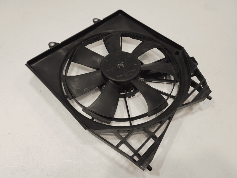 2018-2022 HONDA ACCORD RIGHT SIDE RADIATOR COOLING FAN SHROUD BLADE MOTOR OEM