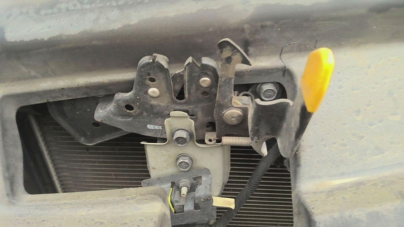 Hood Latch NISSAN SENTRA 18 19 17 16 15 14 13