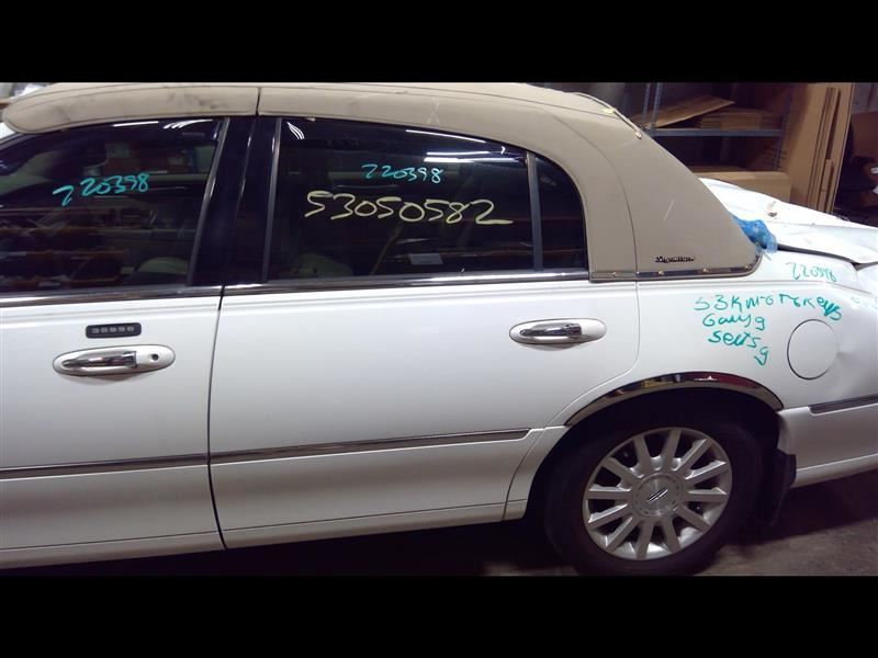 Driver Rear Side Door 117.7" Wb Fits 03-11 LINCOLN & TOWN CAR 963775