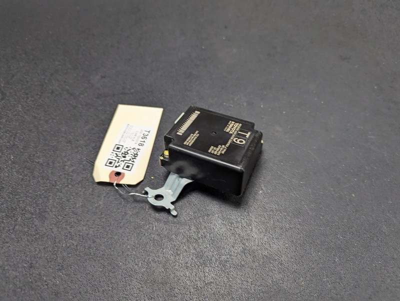 Tire Pressure Monitor TPMS Control Module 2021 Toyota C-HR 897A0-F4070 2018-2022