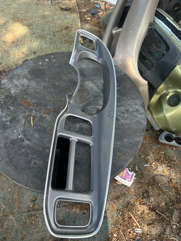 11-14 DODGE CHARGER SPEEDOMETER CLUSTER RADIO HEATER CONTROL DASH TRIM BEZEL 4.3