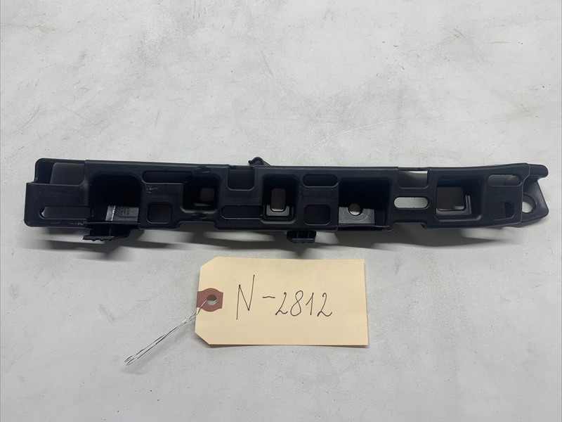2021-2023 OEM Tesla Model X Front Left Driver Side Header Bracket 2812 B44