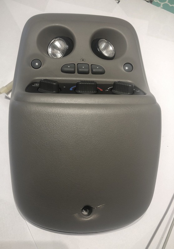 2000 2006 Chevy GM Denali Yukon Tahoe Suburban Over Head Console Climate Control