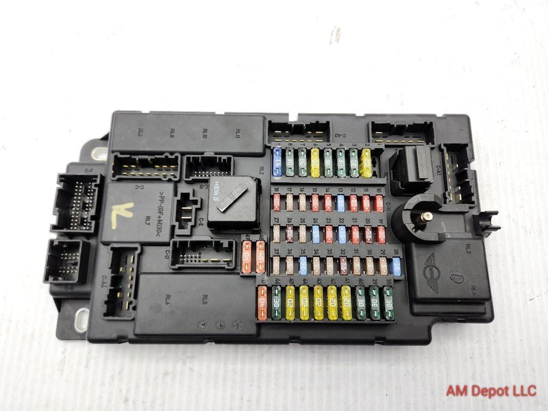 2009 Mini Cooper S R56 SPEG JBE H2 Fuse Power Distribution Box SPEG 61353453738