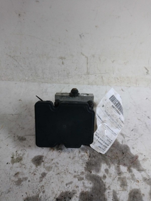 2015 Chrysler Town & Country ABS Pump & Motor Assembly OEM 68194483AC