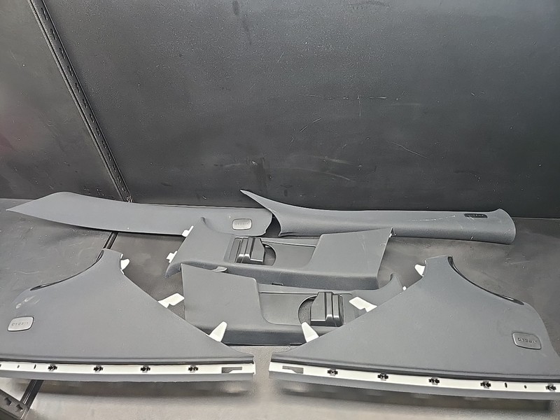 10 Mercedes W212 E63 E550 Trim, Set Interior Pillar 2126900030 2126905925 Black