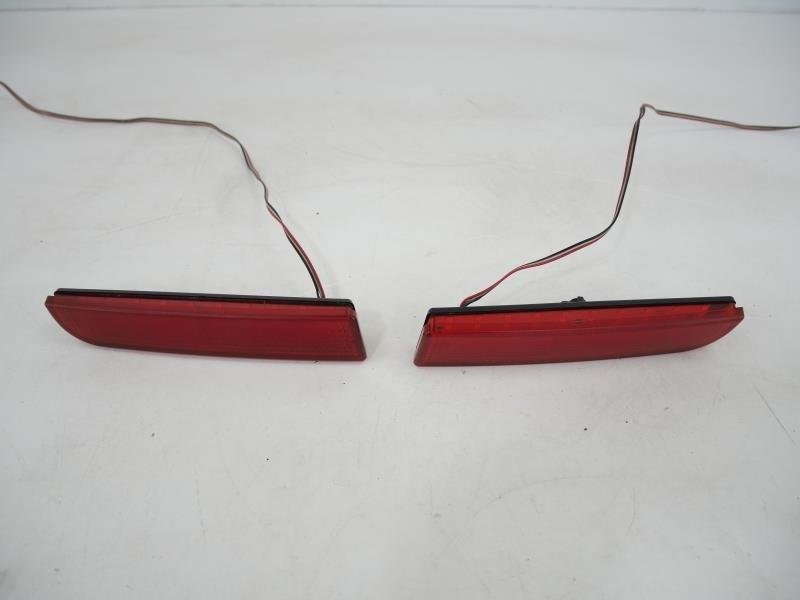 08-15 Mitsubishi Evo X Rear Relectors Side Markers Left & Right Set Pair OEM