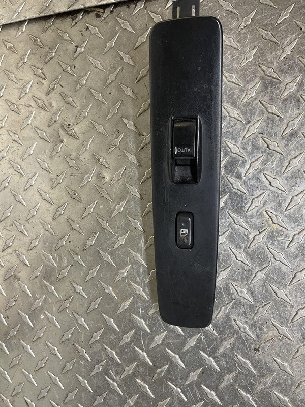 1996-2002 Toyota 4runner 4 runner Passenger Door Switch Oem Tested.