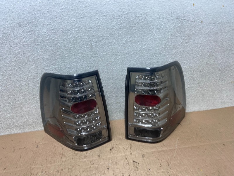 2007 - 2012 Ford Expedition Left + RightSide Set Tail lights Y4985 PS