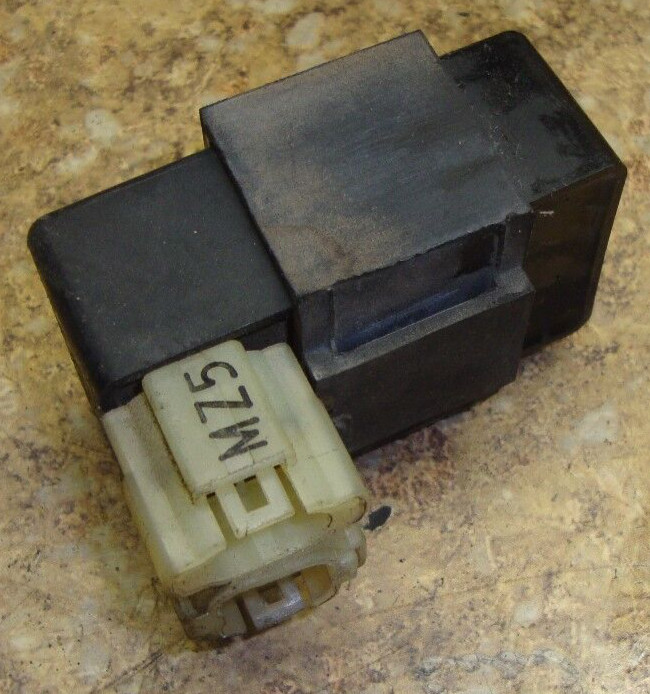 1994 Honda Magna VF750 VF 750 C VF750C Fuel Pump Relay Electrical Switch 94