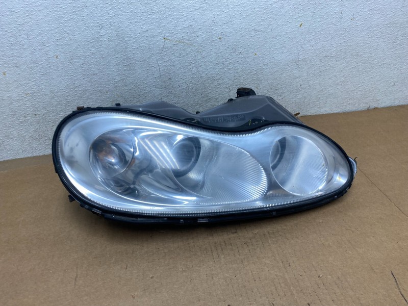 1999 to 2004 Chrysler LHS Right Passenger RH Side Halogen Headlight L2473 DW
