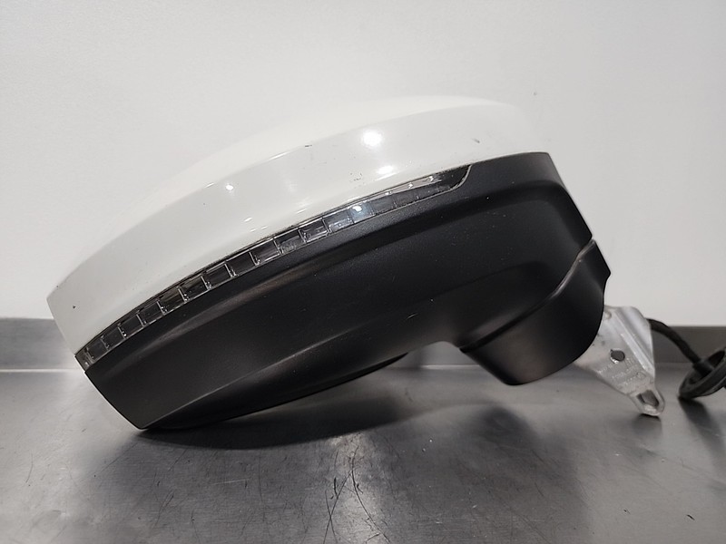 2018 2019 VW Tiguan POWER HEATED POWER Right PASSENGER BLIND SPOT OEM TURN SIGNA