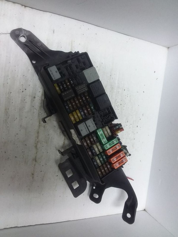 Trunk Mounted Fuse Junction Box 2011 Mercedes GL450 1645403372