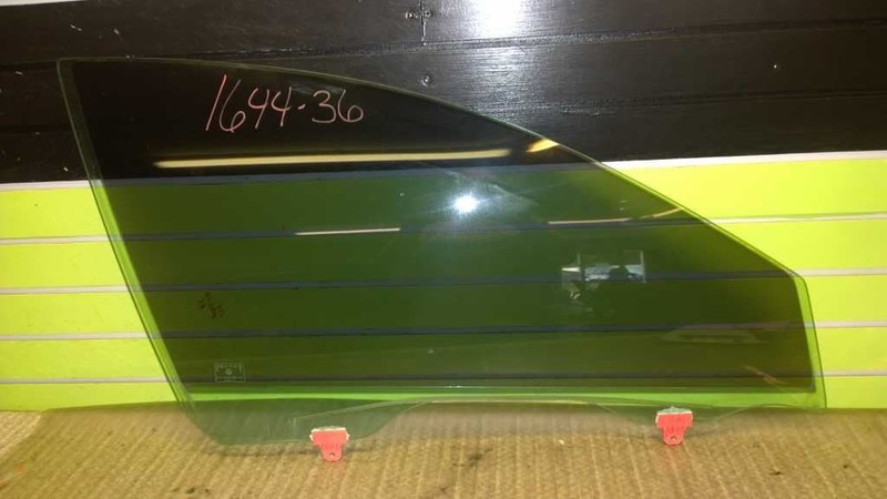 04 MAXIMA SL PASSENGER RIGHT FRONT WINDOW DOOR GLASS OEM 1644-36