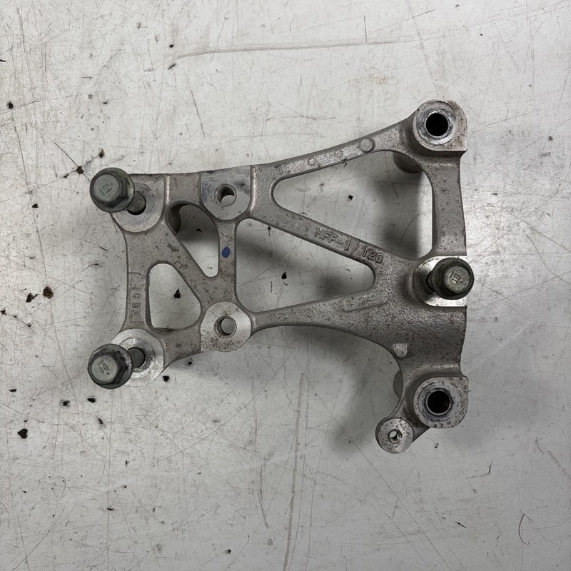 13-17 Honda Accord V6 Rear Engine Mount Bracket 50685-T2G-A01 OEM