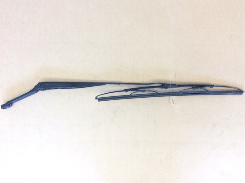 88-91 Civic 5DR WAGON Left Front Windshield Washer Wiper Arm With Blade Used OEM
