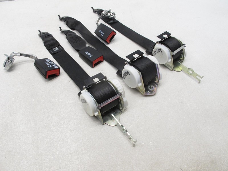 11-16 BMW F10 528i 535i M5 SEATBELT SEAT BELT RETRACTOR BUCKLE REAR SET 031224