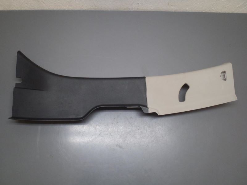 Right Passenger Cab Corner C Pillar Trim 2013-2019 Dodge Ram 1500 Crew Cab 62357