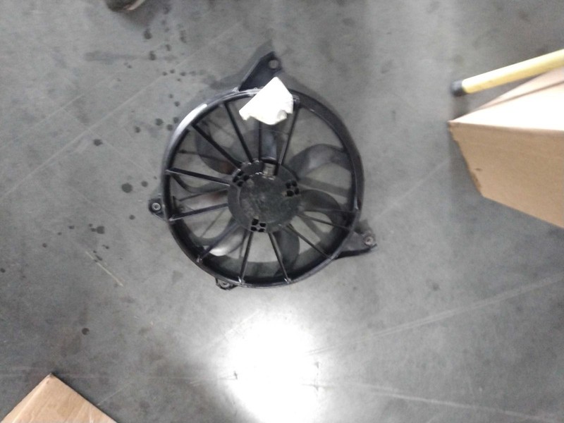 2009 Dodge Journey Engine Cooling Fan Motor OEM 68102116AA 161K Miles Black